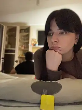 Poly_Nick's Live Chat Room
