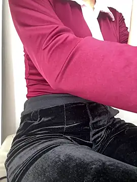 DulceMya Adlı Modelin Canlı Sohbet Odası