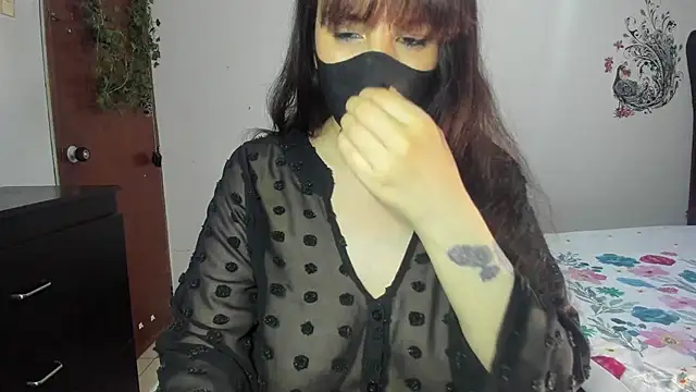 Sala de chat ao vivo de cmisterious__96