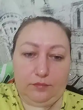 Rini333 Adlı Modelin Canlı Sohbet Odası