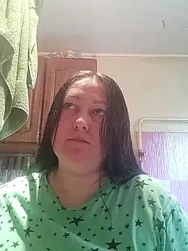 חדר צ'אט בשידור חי של Rini333