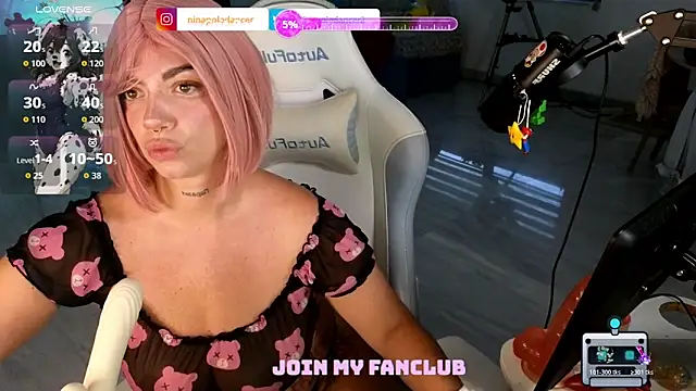 ninapoledance Cameră chat live