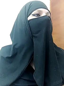 evelyn__salah live-chat rom