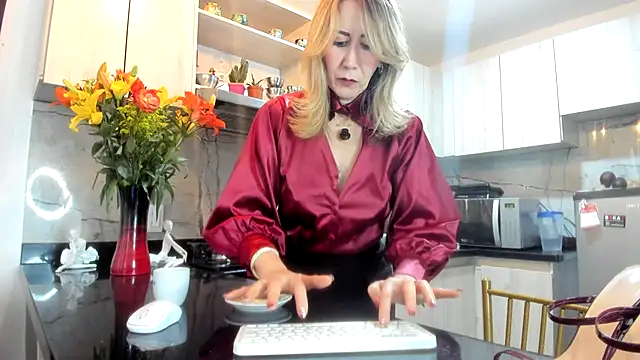 ashleymilf_1 실시간 채팅방