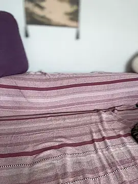Kat__boobs' Live Chat Room
