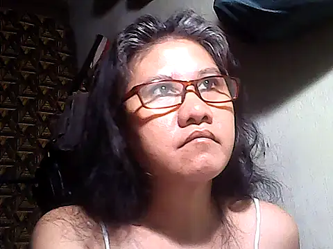 sweetsosie18's Live Chat Room
