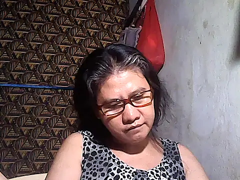 Živá chatovací místnost sweetsosie18