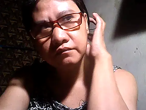 Živá chatovací místnost sweetsosie18
