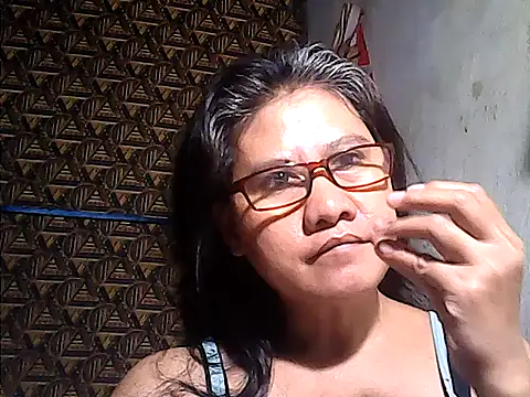sweetsosie18 Adlı Modelin Canlı Sohbet Odası