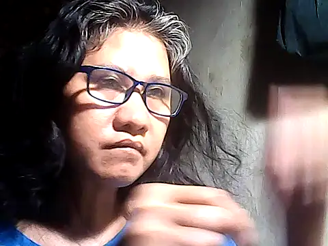 sweetsosie18 Live chatroom