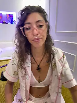 Lalla_Amani's Live Chat Room