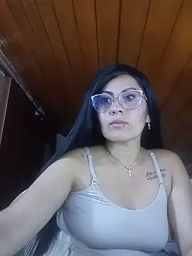 Sala de chat en directo de Tania_mature