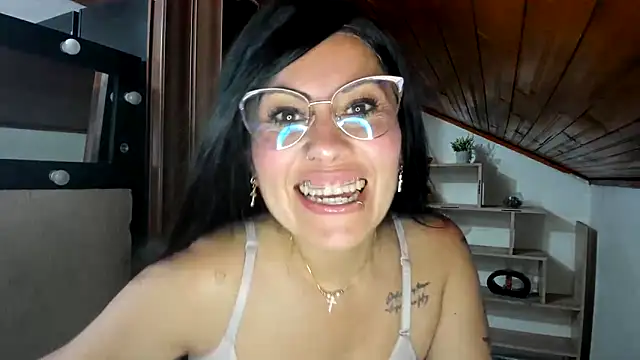 Živá chatovací místnost Tania_mature