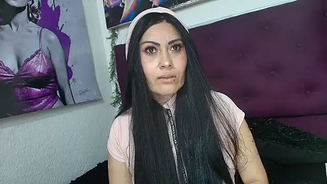Phòng Chat Trực Tiếp Tania_mature
