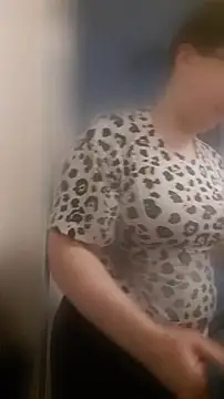 Chat soba uživo modela Tinka-Bella-Privat
