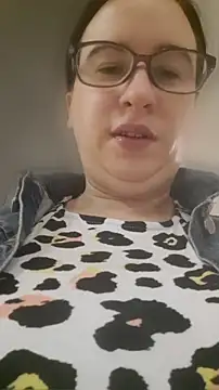 Tinka-Bella-Privat – Naživo chatovacia miestnosť