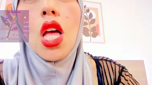 hanajameela's Live Chat Room