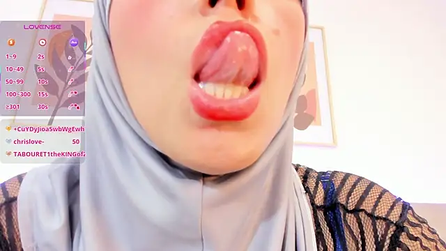 Živá chatovací místnost hanajameela
