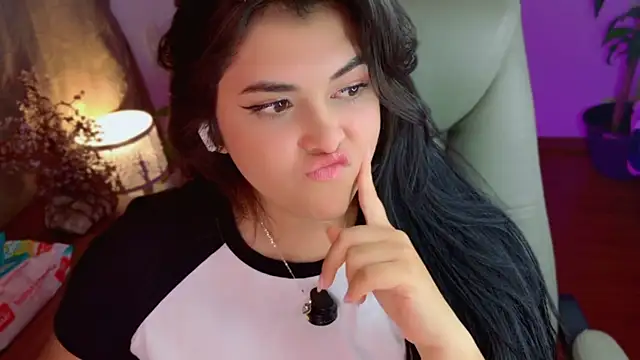 Nannicutee – live chatrum