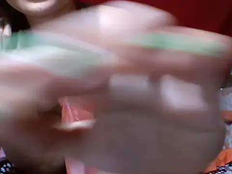 wild_jewel18 Live Chatraum