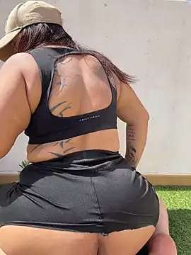 johanna974x Adlı Modelin Canlı Sohbet Odası