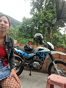 Sala de chat en directo de Latinas_sexy