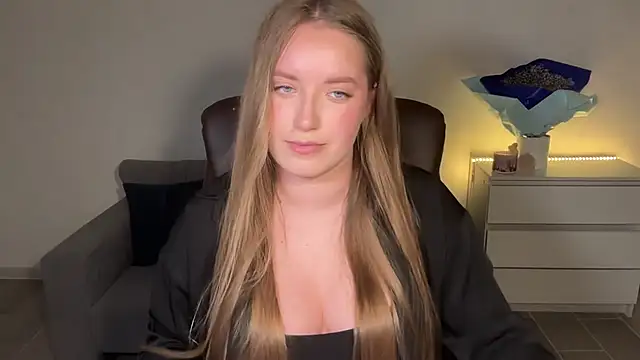 EvaMaddison – Naživo XXX chat