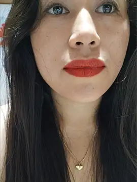غرفة دردشة Filipina_Desire المباشرة