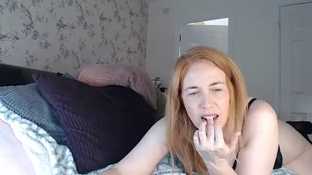 StarryLady's Live Chat Room