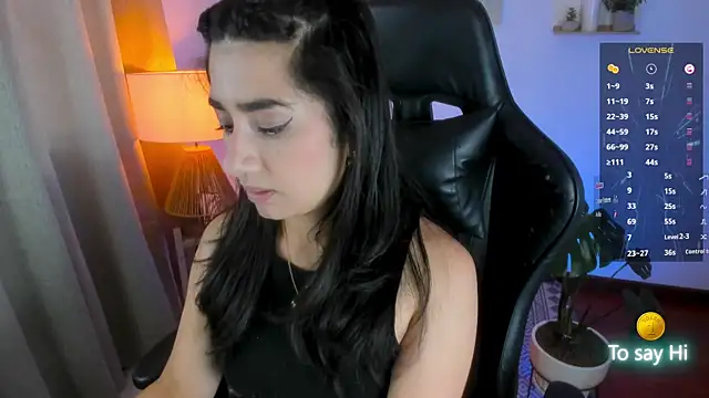 Anya_Volkov's Live Chat Room