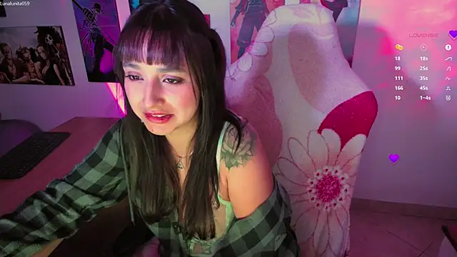 emma_luna59 Ruang Obrolan Langsung
