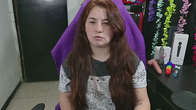 ann_bronw Adlı Modelin Canlı Sohbet Odası