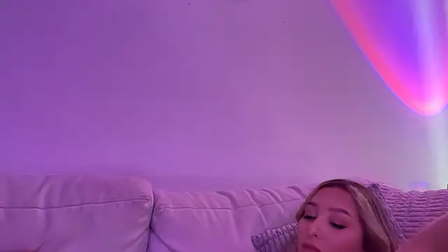 Sala de chat ao vivo de lustfulsmiles