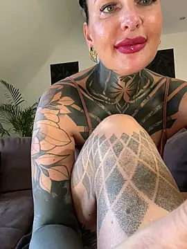 KathaleaNoir – live chatrum