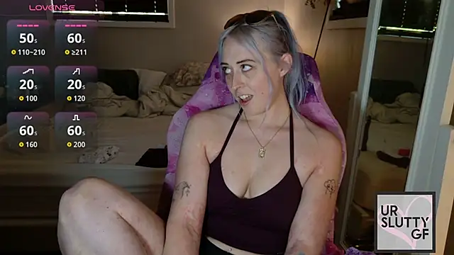 Živá chatovací místnost ursluttygf