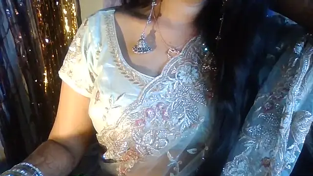 Yashika_Love_ লাইভ চ্যাট রুম