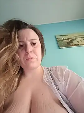 غرفة دردشة Emma96_hot المباشرة