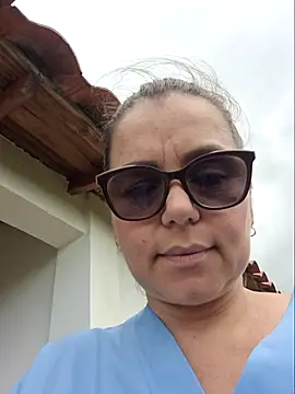 Chat ao vivo de MariaPau_83