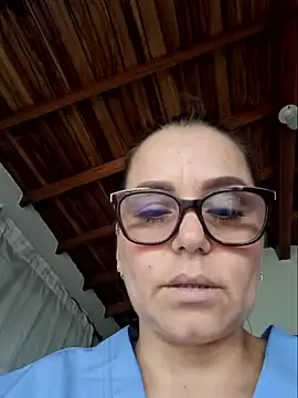 חדר צ'אט בשידור חי של MariaPau_83