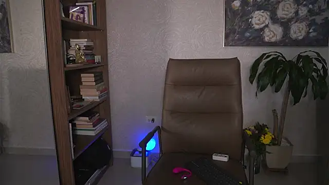 HannahEvanss Adlı Modelin Canlı Sohbet Odası