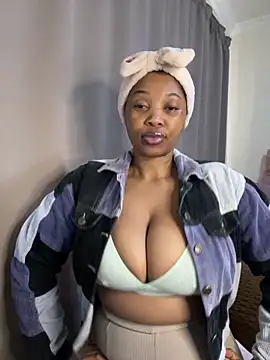 Sala de chat ao vivo de cherrybabe76