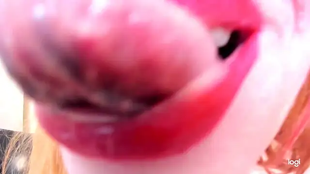 softlysoftlyasbeauty লাইভ চ্যাট রুম