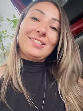 Živá chatovací místnost Wonder_Kari
