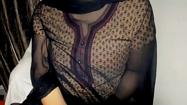 TheShyGirl_ Live Chatraum