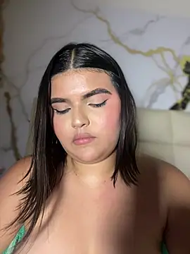 Lia_sexx Adlı Modelin Canlı Sohbet Odası