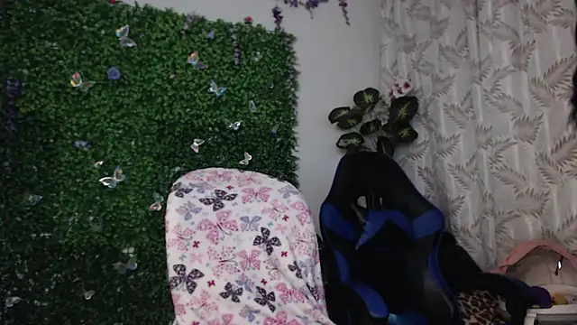 valquiria_sirgun élő chatszobája
