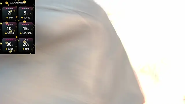 غرفة دردشة amy_le01 المباشرة