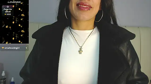 amy_le01 élő chatszobája