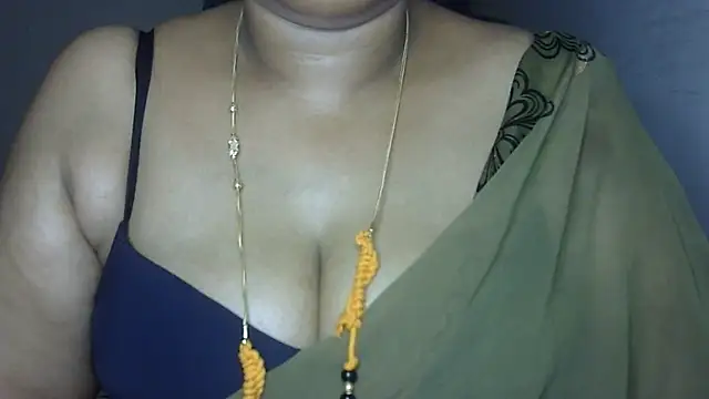 Nithya_forever – live chatrum