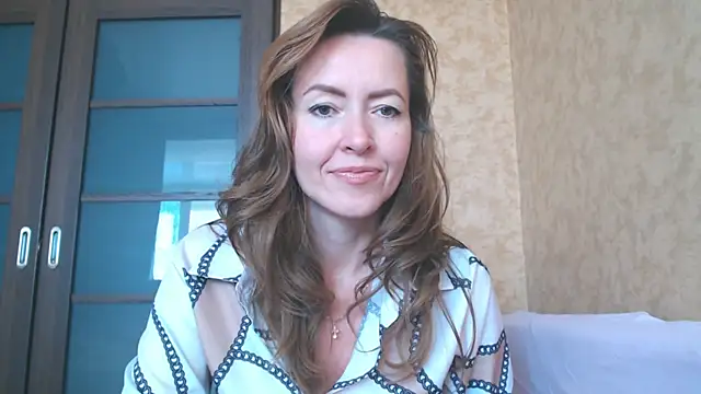 Sala de chat ao vivo de NicoleEunice87